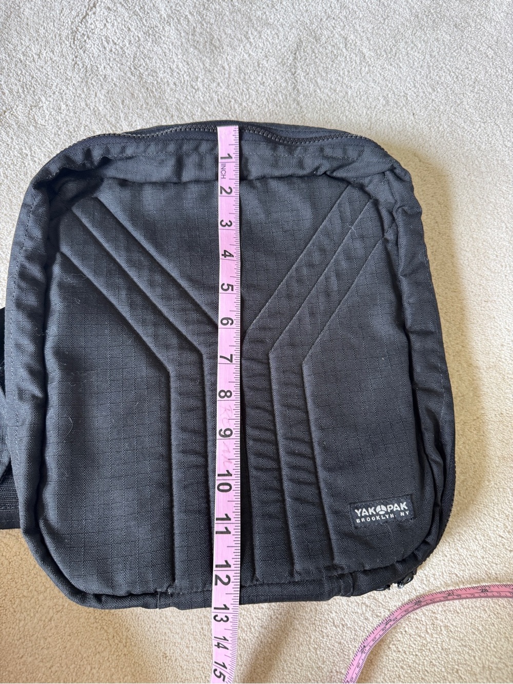 Vintage Yak Pak Brooklyn Vexed Record Bag in Black - Picture 9 of 9